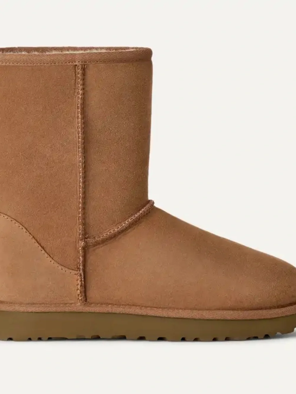 UGG Classic Short Boot - Chestnut Brown